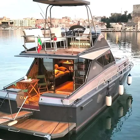 Corvette Bed&boat Brindisi